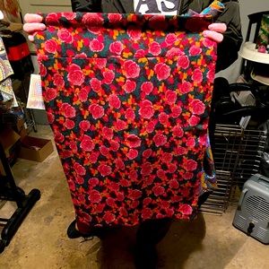 Lularoe Cassie Skirt - Size Large - NWT
